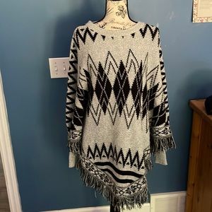 Women’s poncho sweater